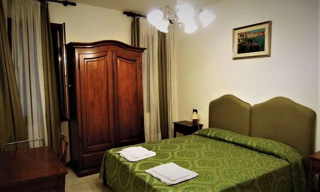 Hotel Iris Venice Italy